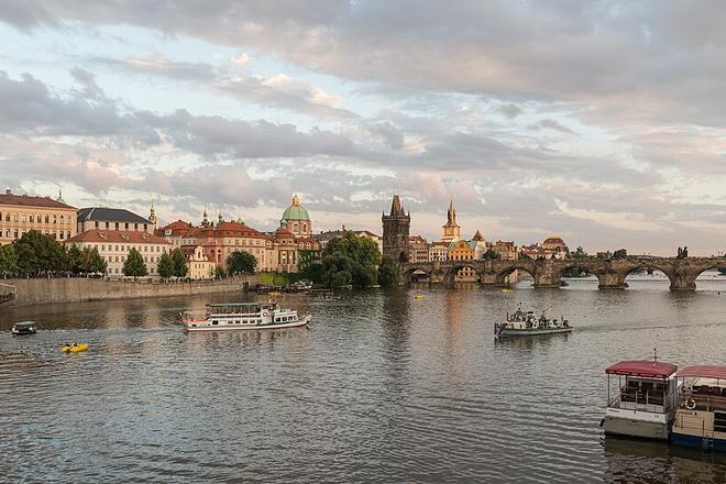 Prague 查理大橋
